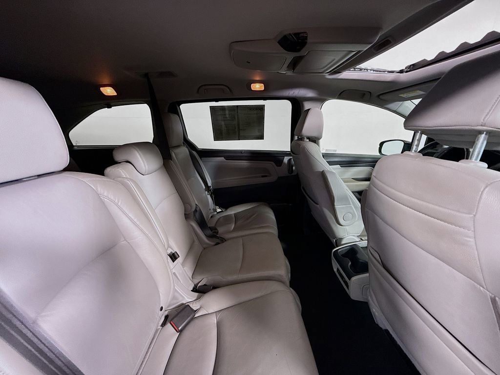 Used 2019 Honda Odyssey Touring image 30