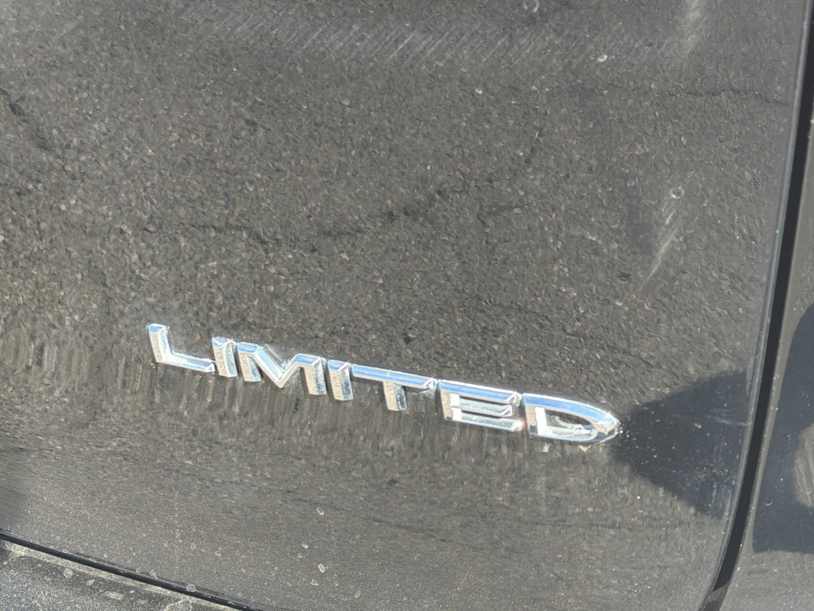 Used 2026 Chrysler Pacifica Limited FWD image 39