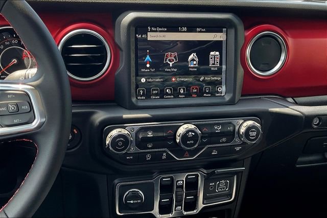 New 2023 Jeep Gladiator Rubicon w/ Trailer Tow Package image 7