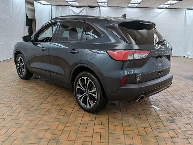 Certified 2022 Ford Escape SE w/ SE Sport Appearance Package image 5