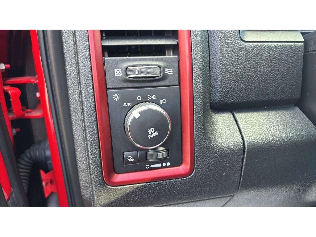 Used 2016 RAM 1500 Rebel w/ Luxury Group image 21