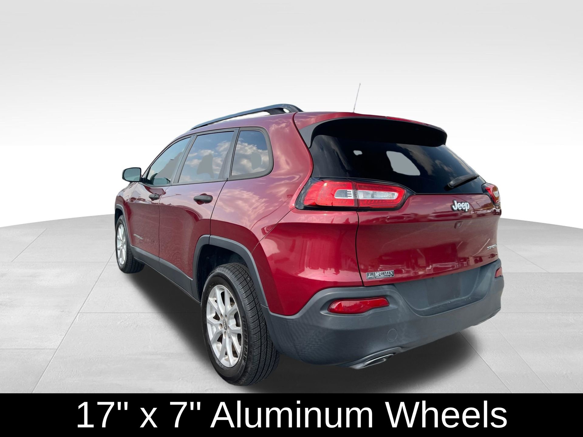 Used 2017 Jeep Cherokee Sport FWD image 8