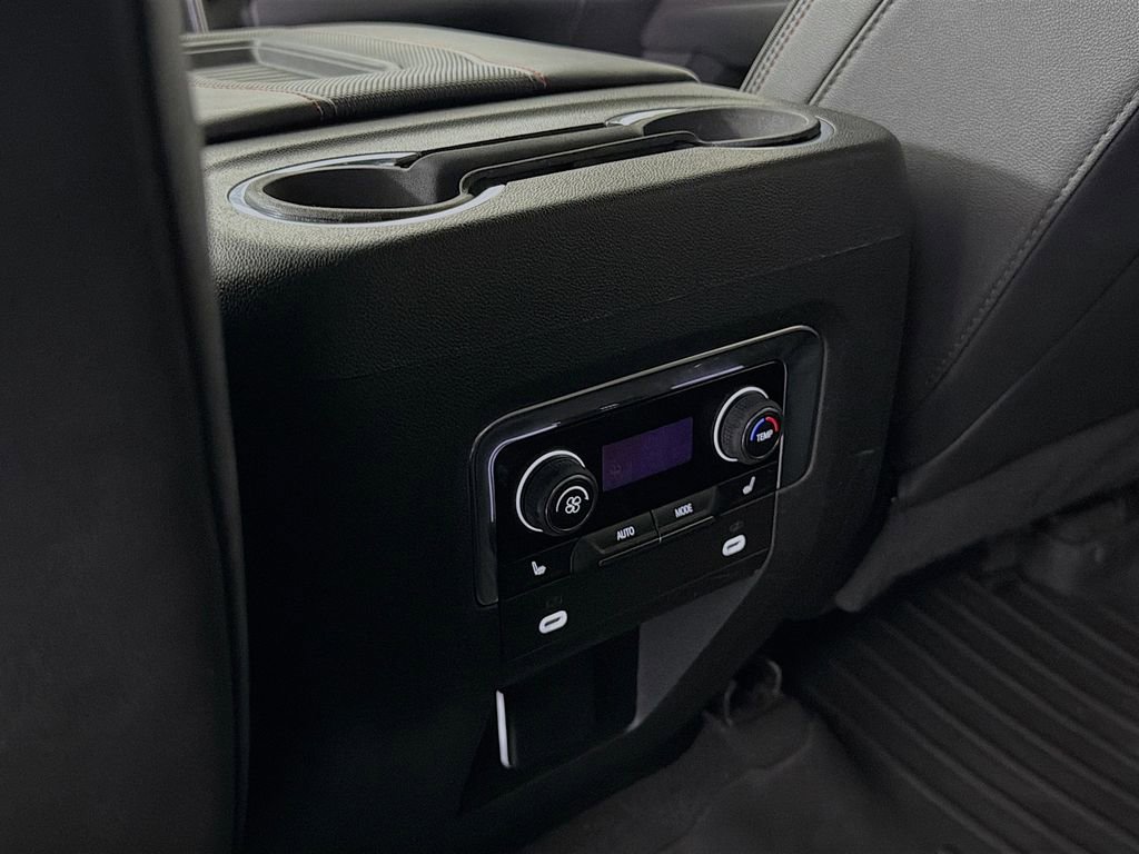 Used 2022 Chevrolet Tahoe RST w/ Luxury Package image 28