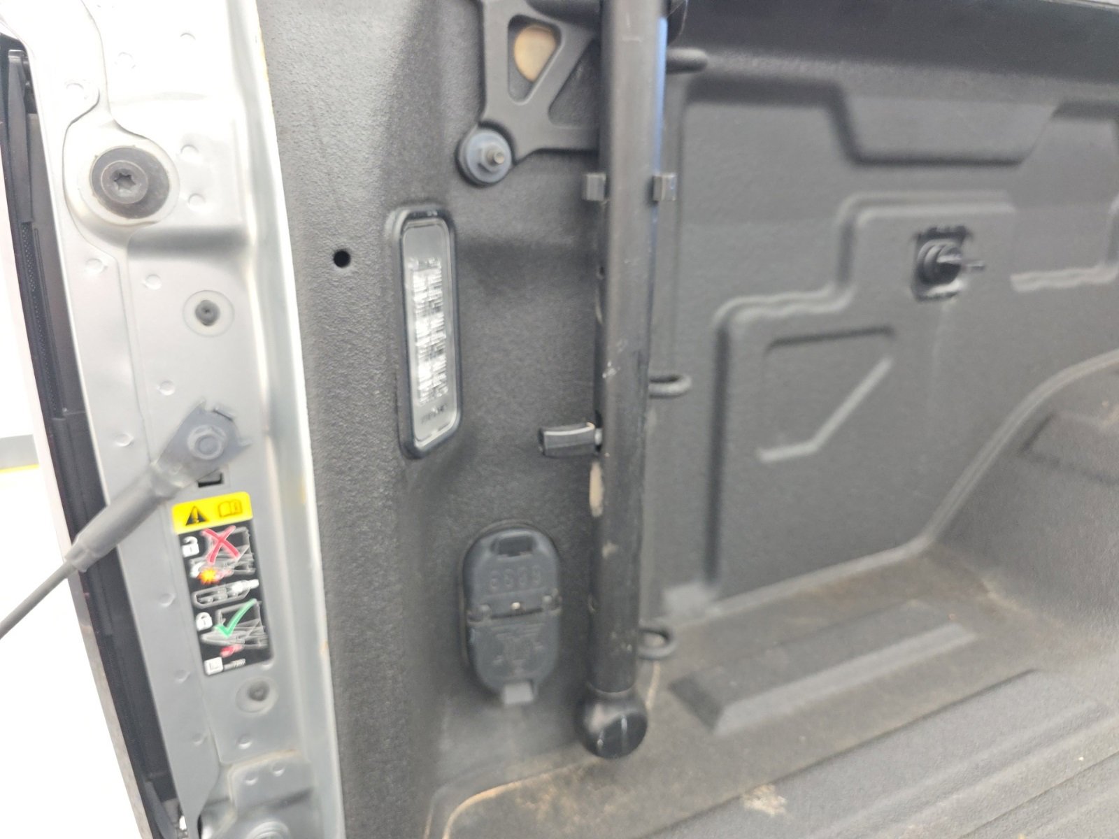 Used 2024 GMC Sierra 2500 Denali Ultimate w/ Max Trailering Package image 29