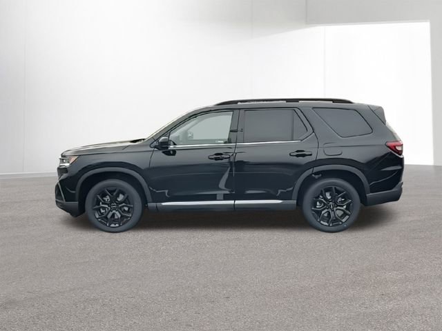 New 2025 Honda Pilot Touring image 5
