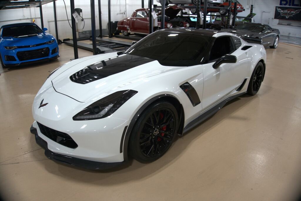Used 2015 Chevrolet Corvette Z06 w/ 3LZ Preferred Equipment Group