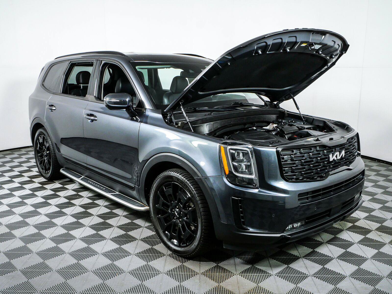 Used 2022 Kia Telluride SX w/ Nightfall Edition Package AWD/4WD image 38