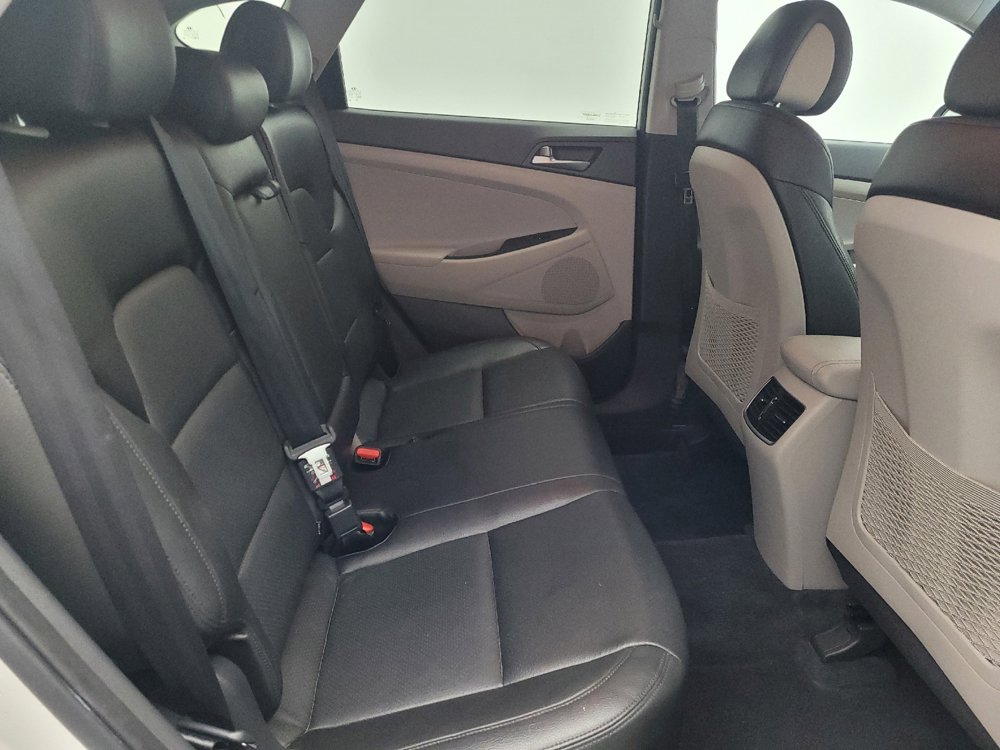 Used 2017 Hyundai Tucson Sport image 19