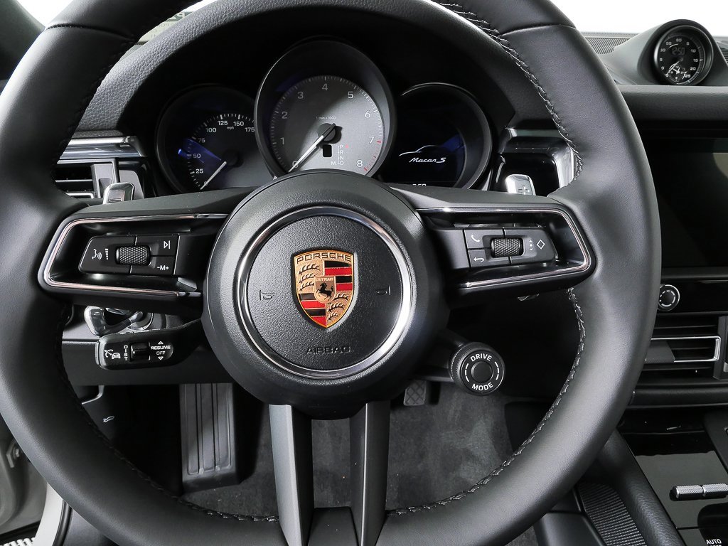 New 2026 Porsche Macan S image 10