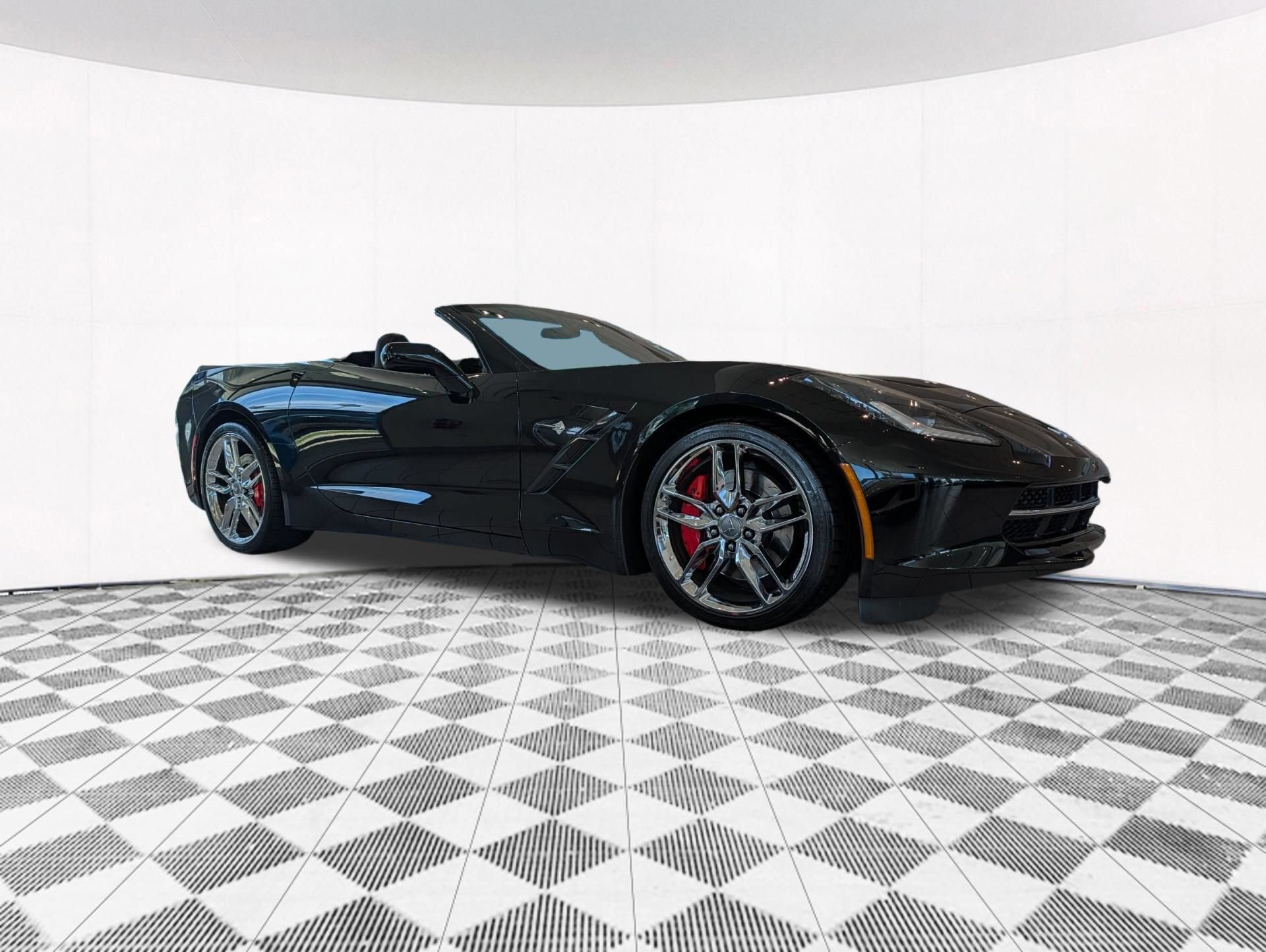 Used 2014 Chevrolet Corvette Stingray Convertible w/ 3LT Preferred Equipment Group RWD image 18