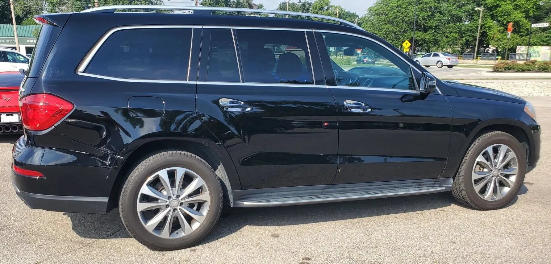Used 2015 Mercedes-Benz GL 450 4MATIC image 8