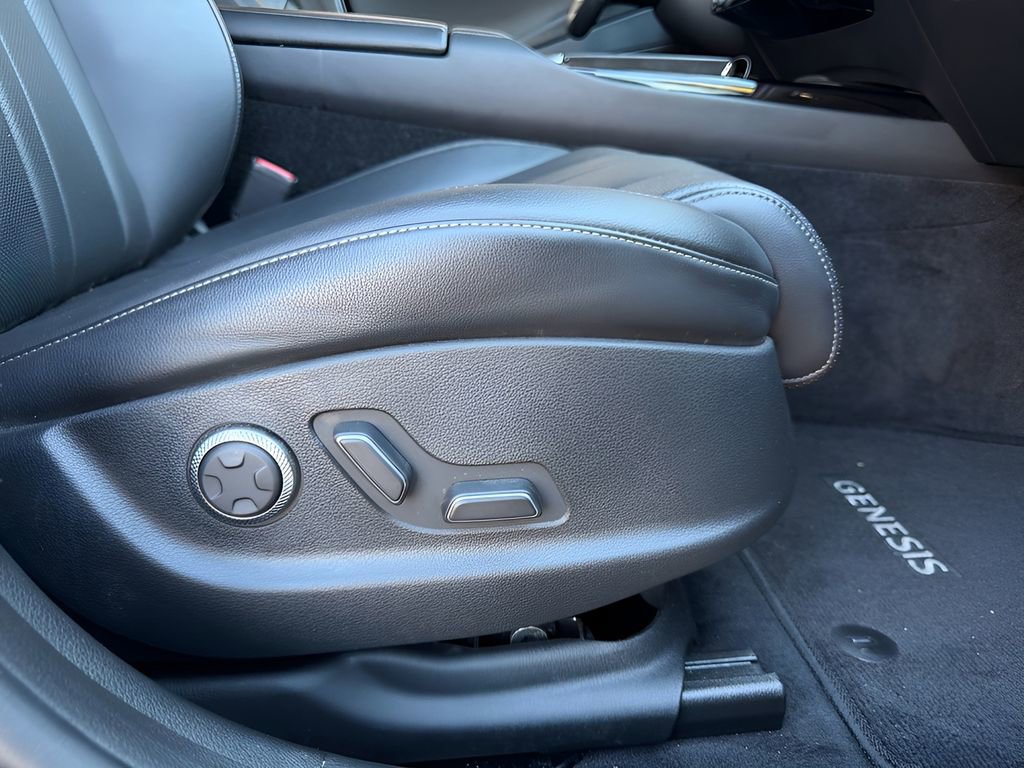 Used 2023 Genesis G80 2.5T image 24