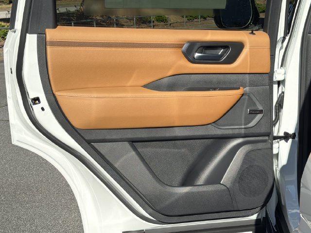 New 2026 Nissan Armada SL AWD/4WD image 25