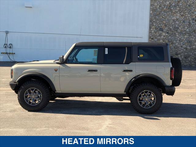 New 2025 Ford Bronco Badlands AWD/4WD image 2