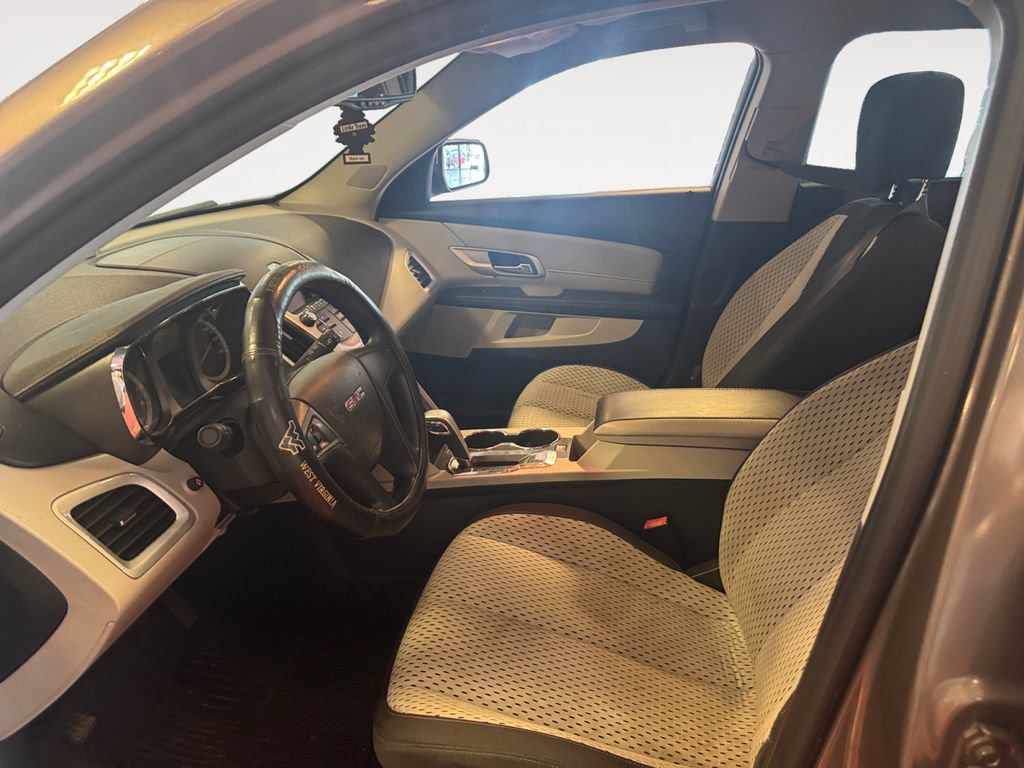 Used 2011 GMC Terrain SLE FWD image 9