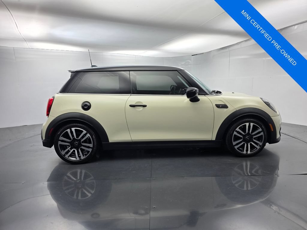 Used 2023 MINI Cooper S FWD image 3