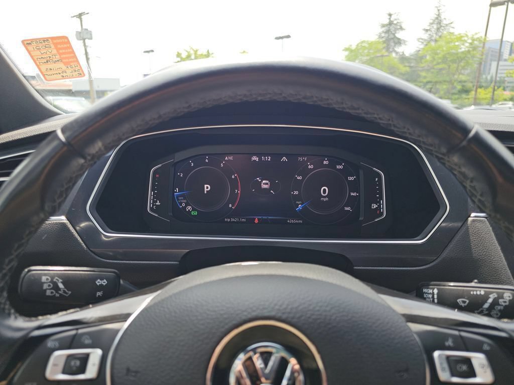 Used 2021 Volkswagen Tiguan SEL Premium R-Line w/ 3rd Row Seat Package AWD/4WD image 27