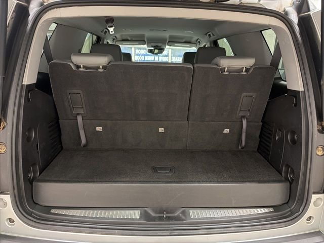 Used 2020 Chevrolet Tahoe LT AWD/4WD image 32