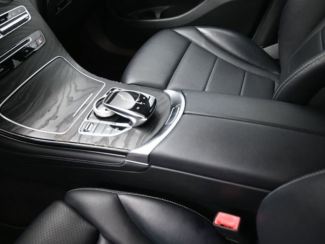 Used 2018 Mercedes-Benz GLC 300 image 31
