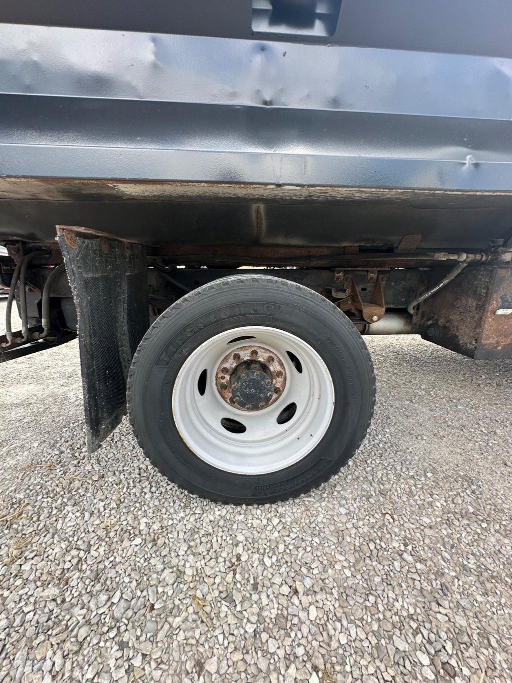 Used 2012 Ford F550 4x4 Regular Cab Super Duty w/ Payload Upgrade Pkg image 19