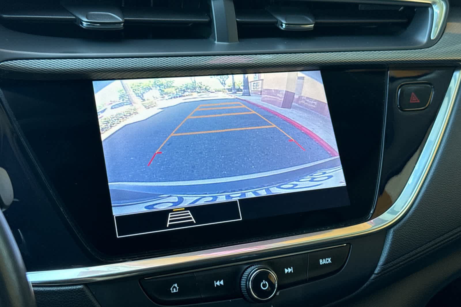 Used 2023 Buick Encore GX Preferred w/ Cold Weather Comfort Package FWD image 18