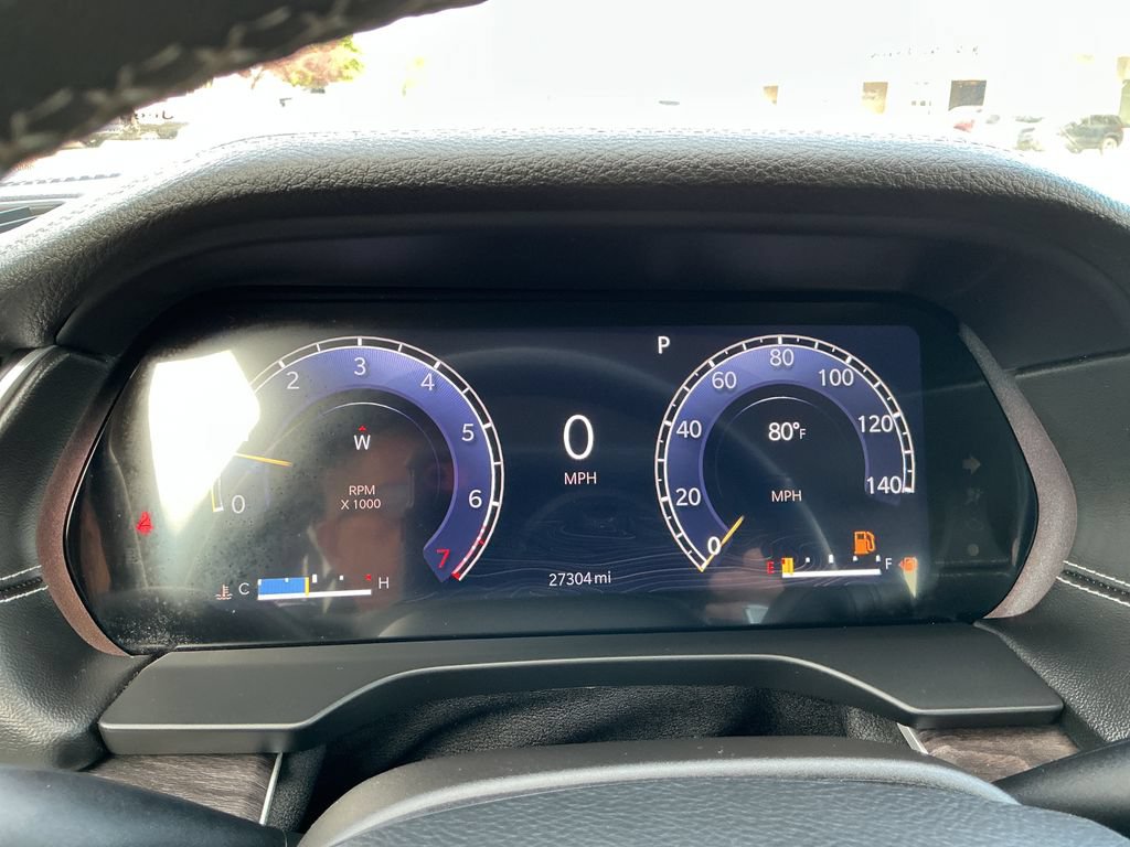 Certified 2023 Jeep Grand Cherokee L Limited AWD/4WD image 18