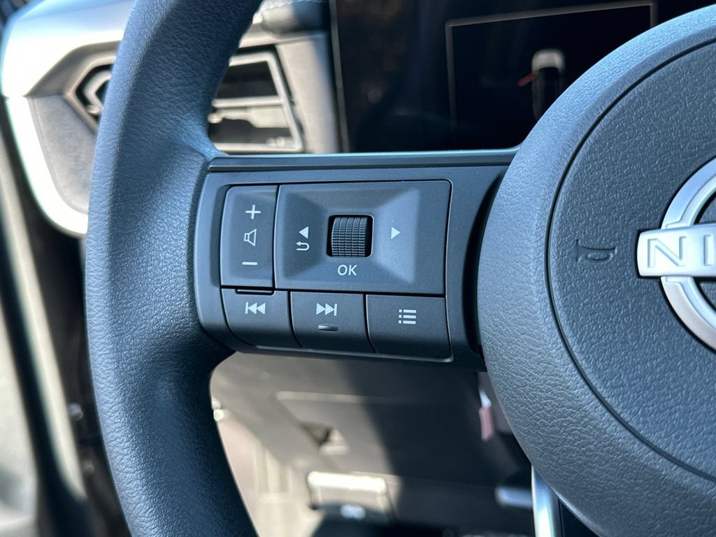 New 2026 Nissan Kicks SV w/ SV Premium Package AWD/4WD image 23