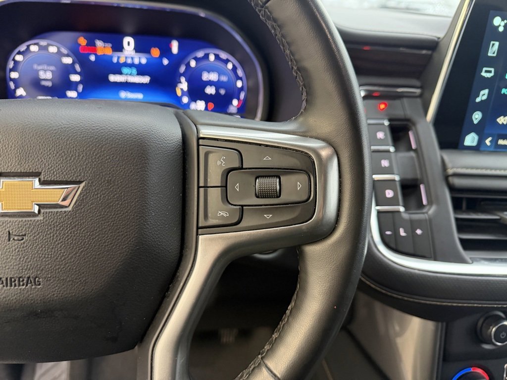 Used 2023 Chevrolet Suburban Premier image 19