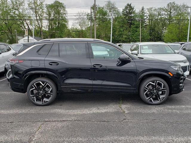 New 2026 Volkswagen Tiguan SEL R-Line AWD/4WD image 2