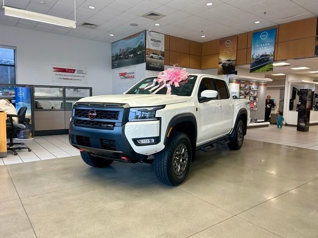 New 2026 Nissan Frontier PRO-4X w/ Pro-4x Convenience Package image 3