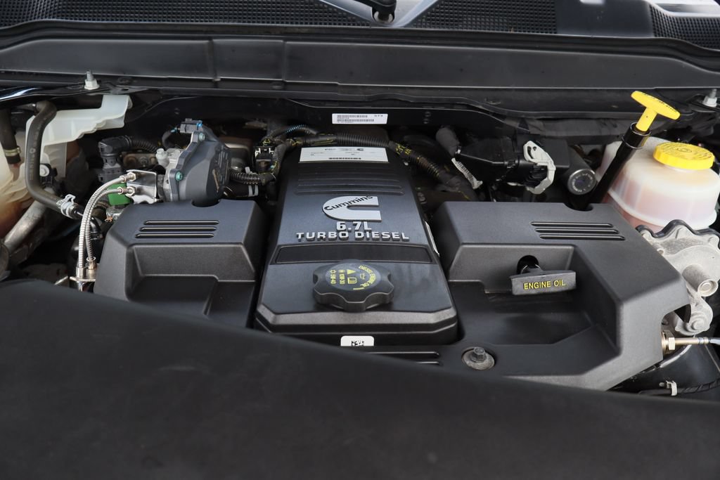 Used 2023 RAM 3500 Big Horn w/ Night Edition AWD/4WD image 32