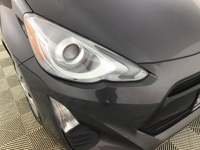 Used 2016 Toyota Prius C Four image 19