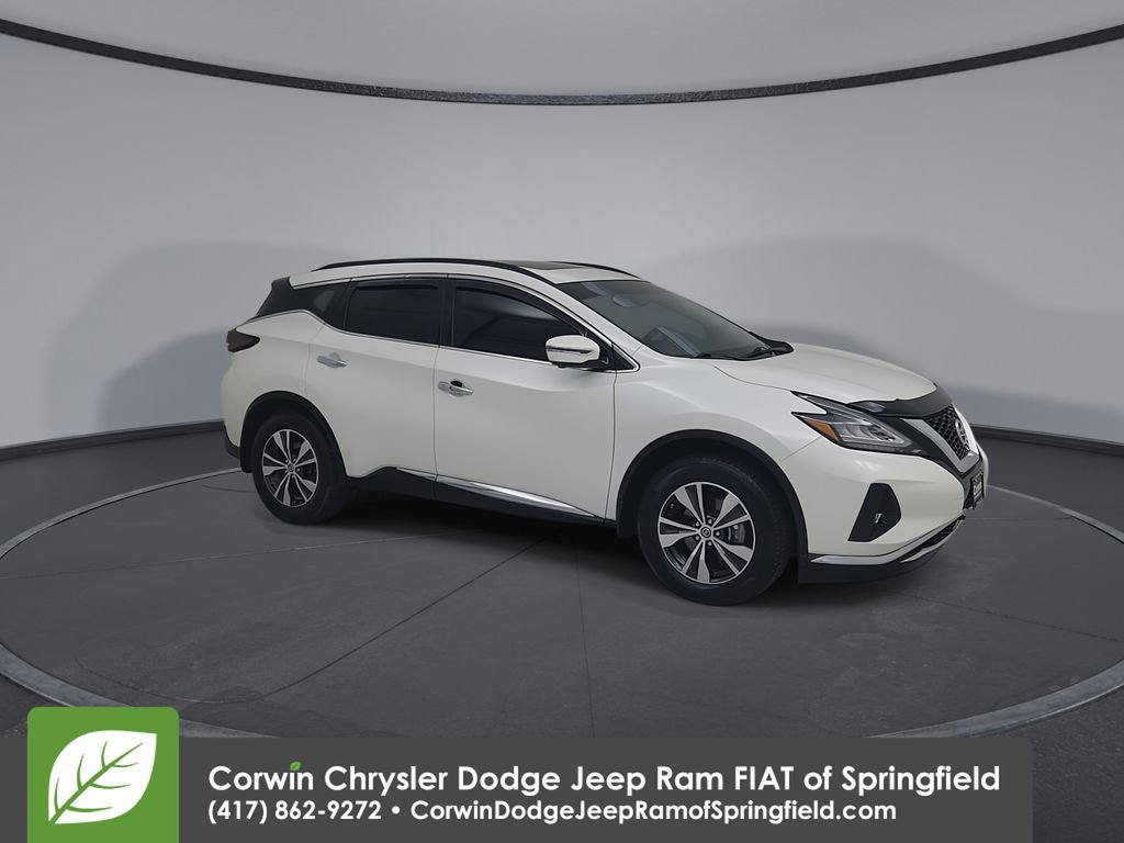 Used 2019 Nissan Murano SV w/ Premium Package image 2