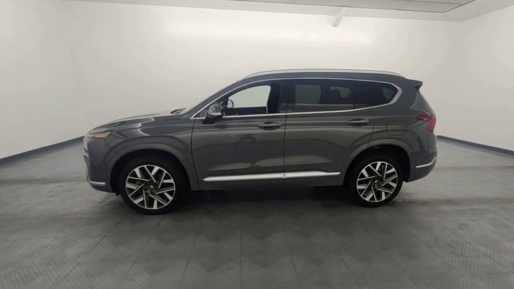 Used 2023 Hyundai Santa Fe Calligraphy image 4