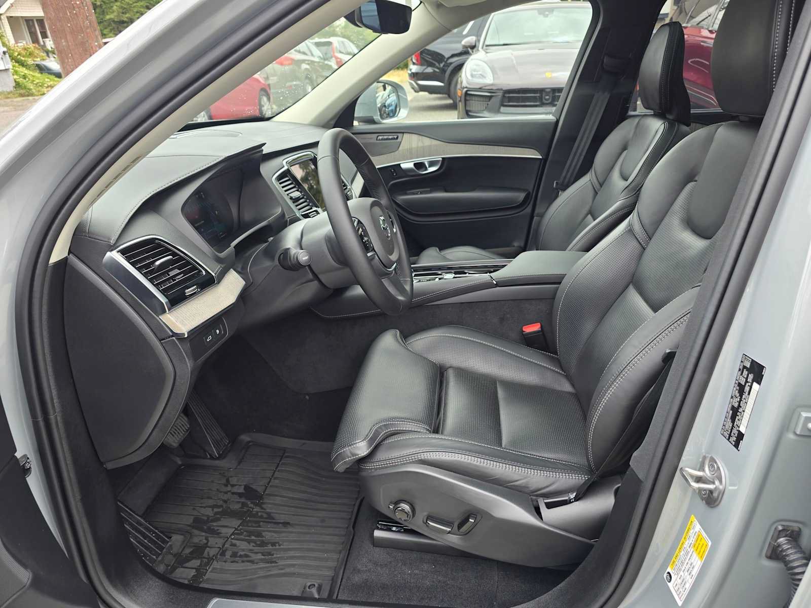 Certified 2024 Volvo XC90 T8 Ultimate w/ Protection Package Premier AWD/4WD image 21