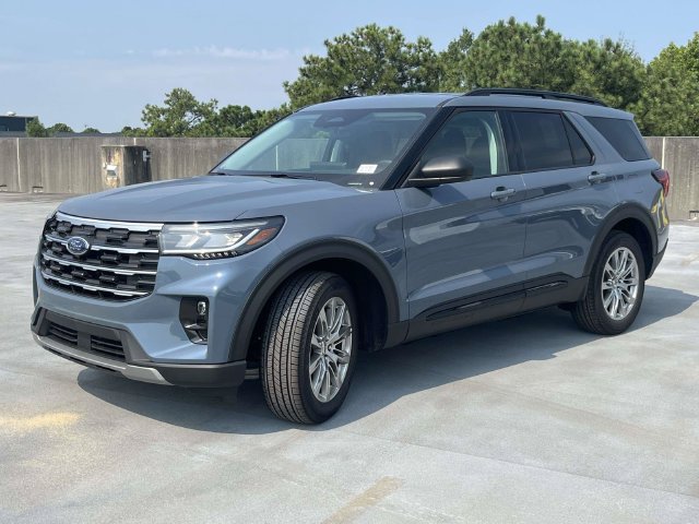 New 2026 Ford Explorer Active w/ Active Comfort Package AWD/4WD image 5