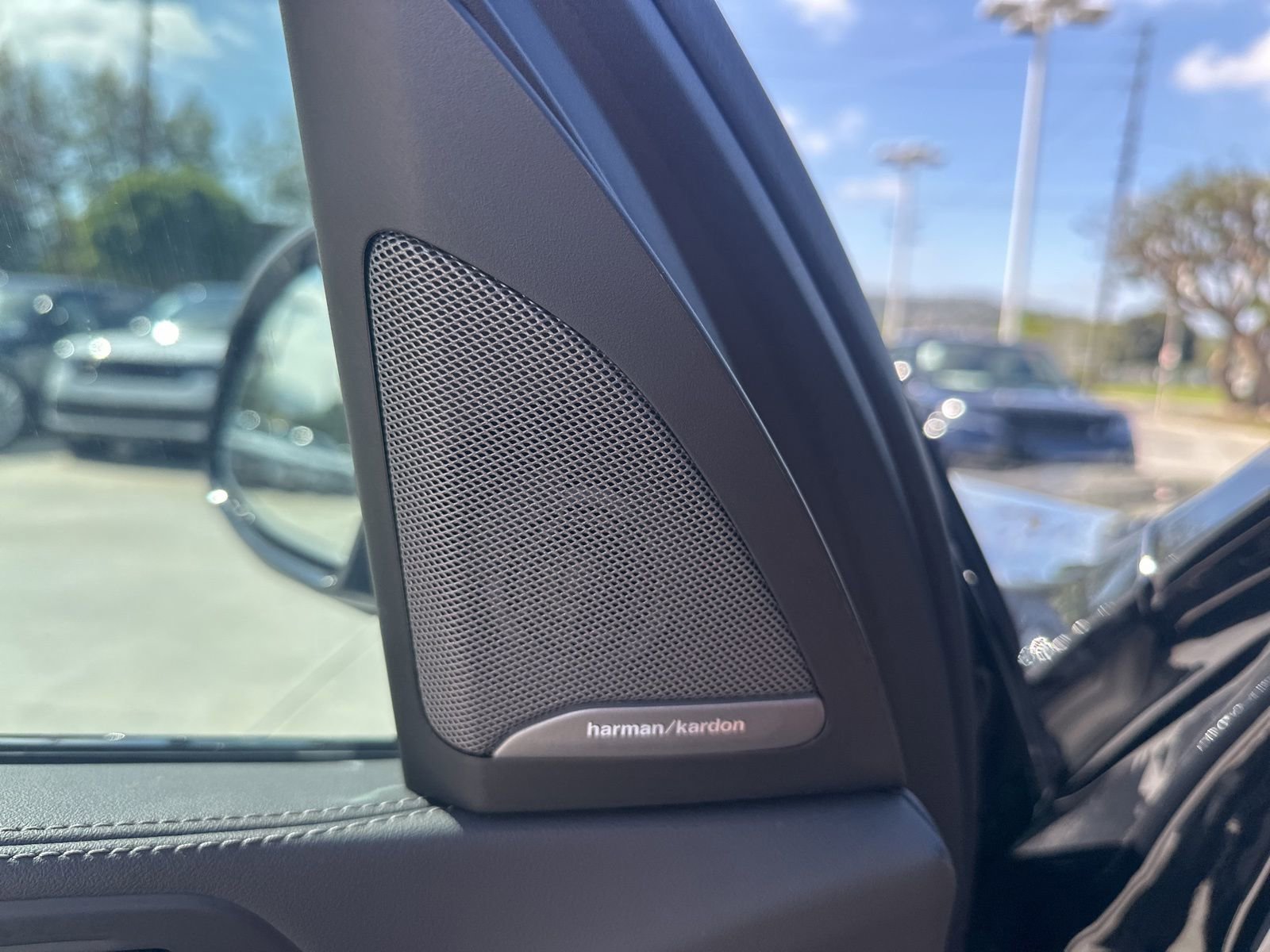 Used 2026 BMW X7 M60i image 14