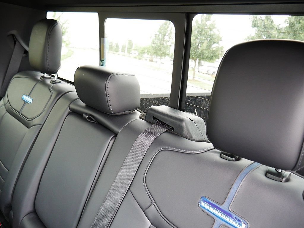 Used 2026 Ford F350 Platinum AWD/4WD image 18