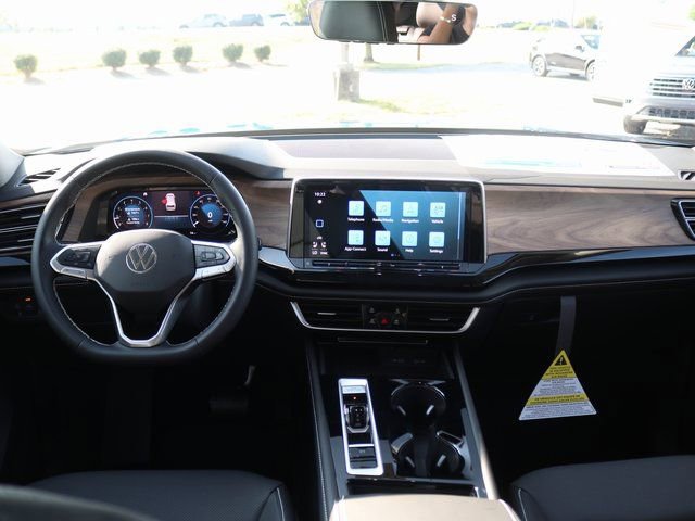 New 2026 Volkswagen Atlas SE image 10