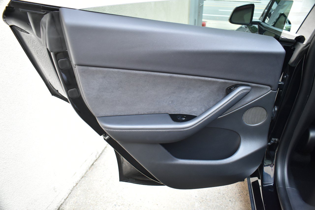 Used 2021 Tesla Model Y 2WD image 18