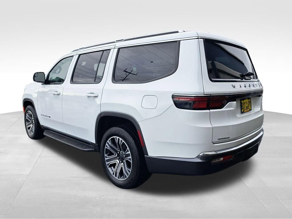 Used 2022 Jeep Wagoneer Series III image 3