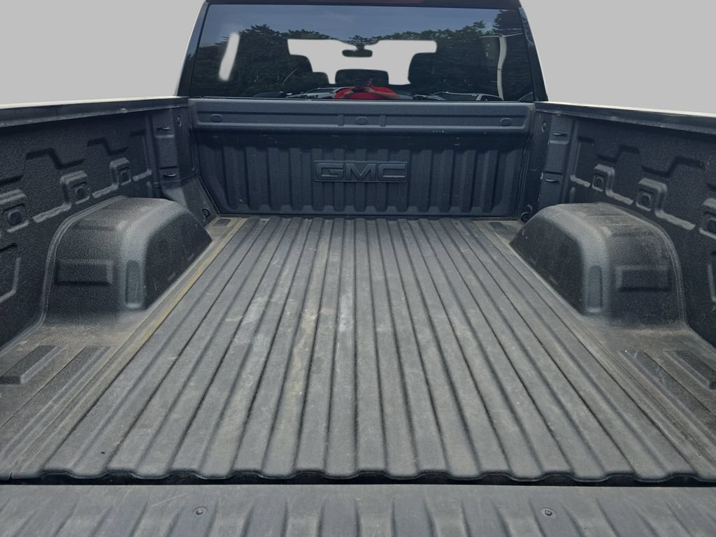Certified 2021 GMC Sierra 1500 Elevation w/ LPO, Elevation Black Package AWD/4WD image 13