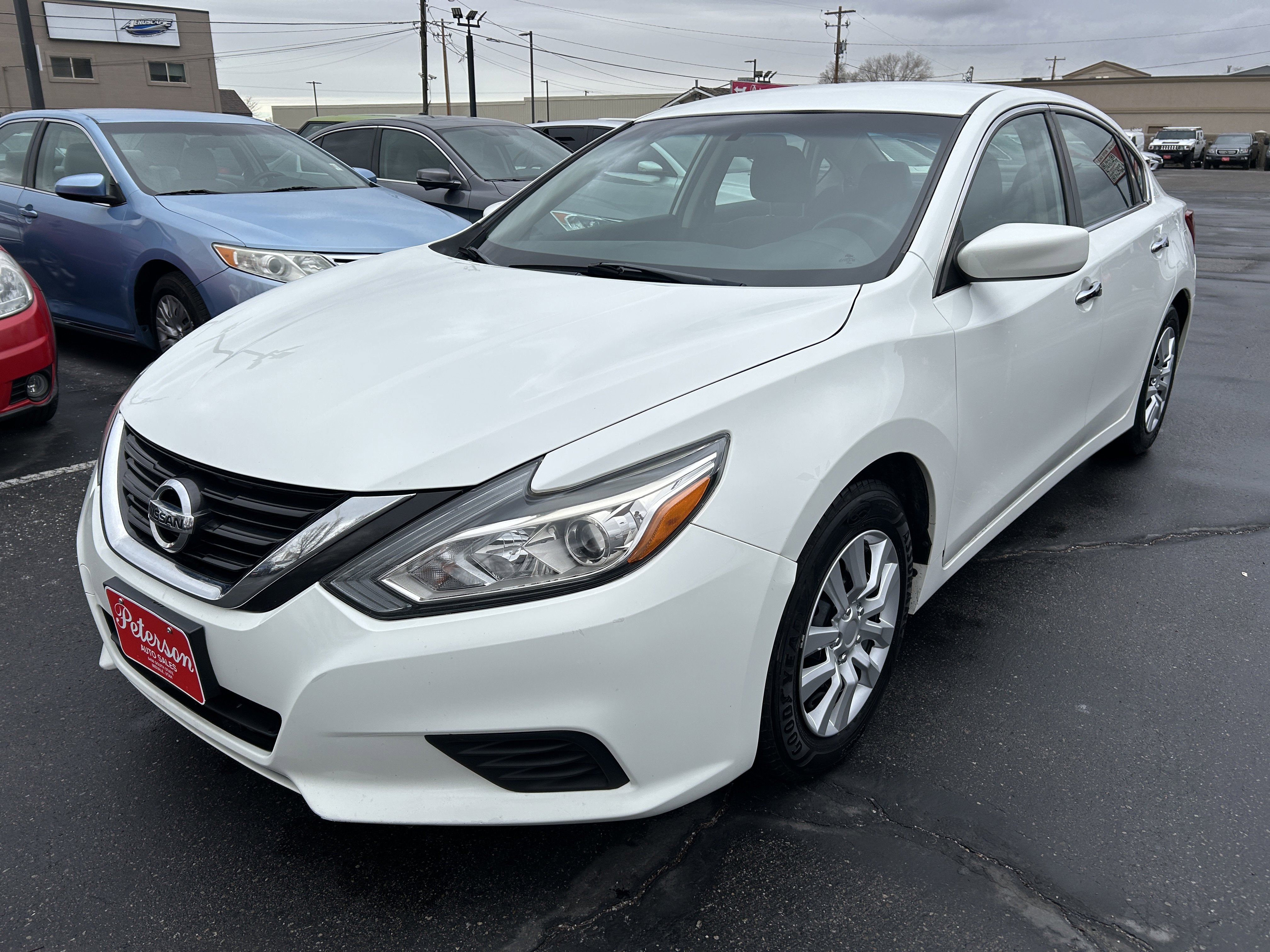 Used 2018 Nissan Altima 2.5 S image 2