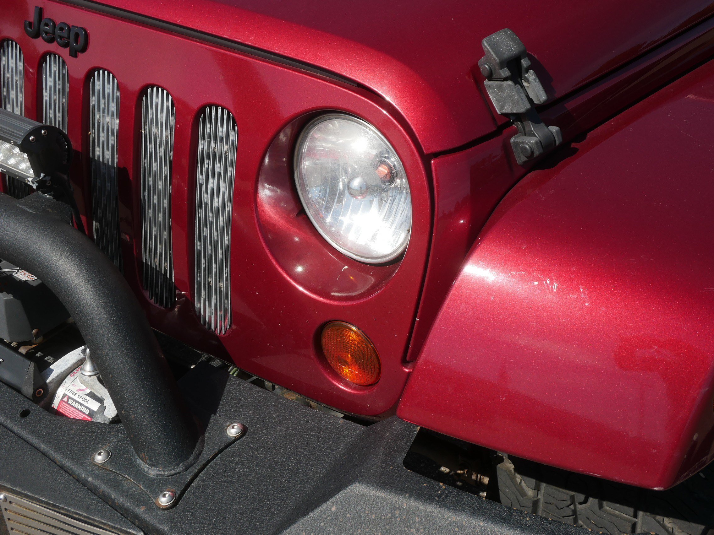 Used 2012 Jeep Wrangler Unlimited Sahara AWD/4WD image 15
