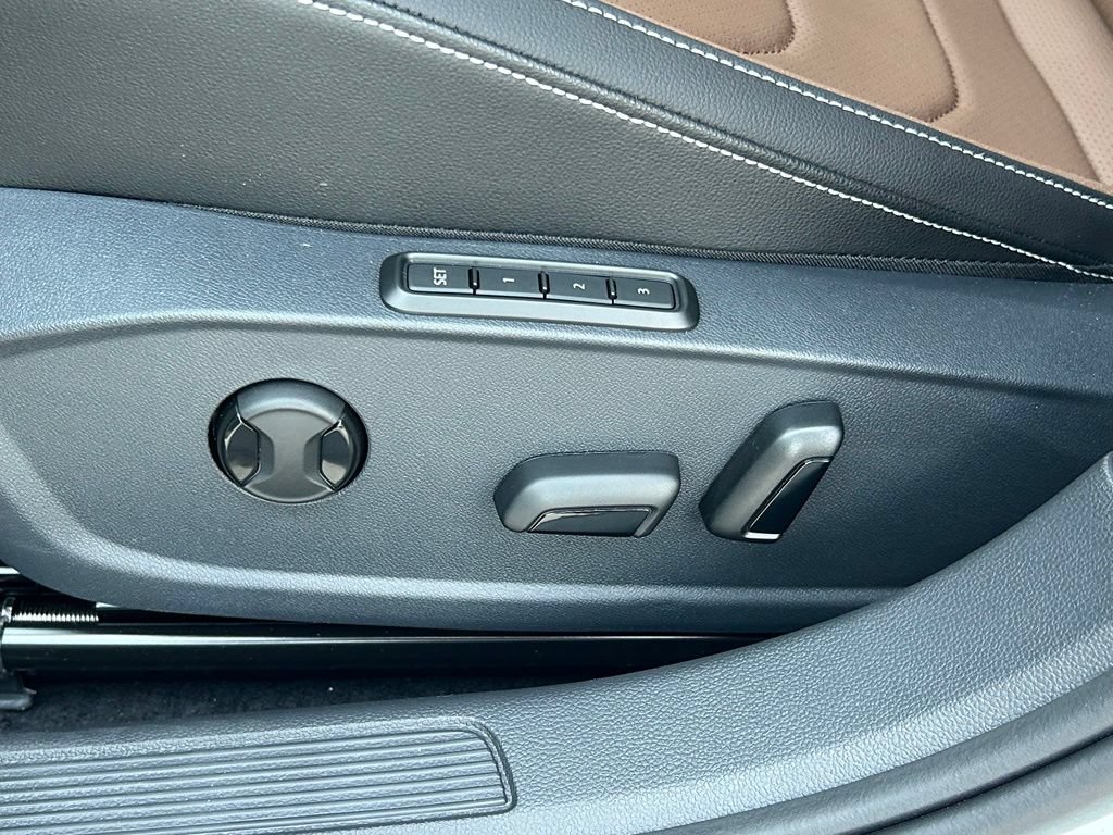 New 2026 Volkswagen Jetta SEL FWD image 21