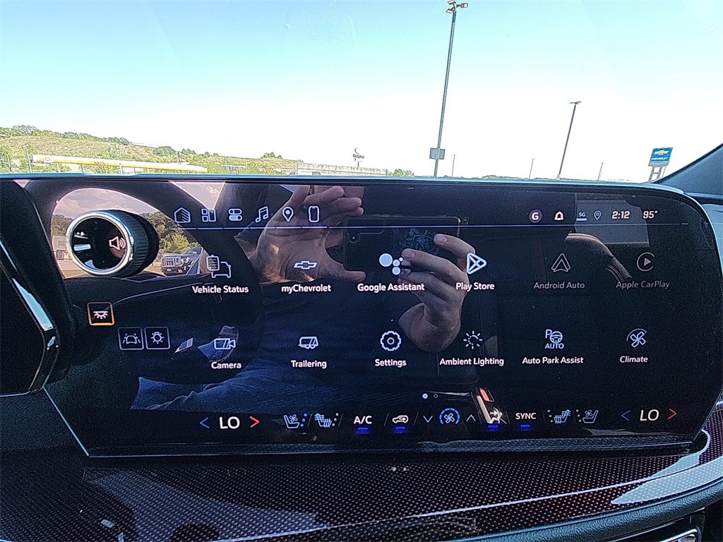 New 2026 Chevrolet Traverse RS image 21