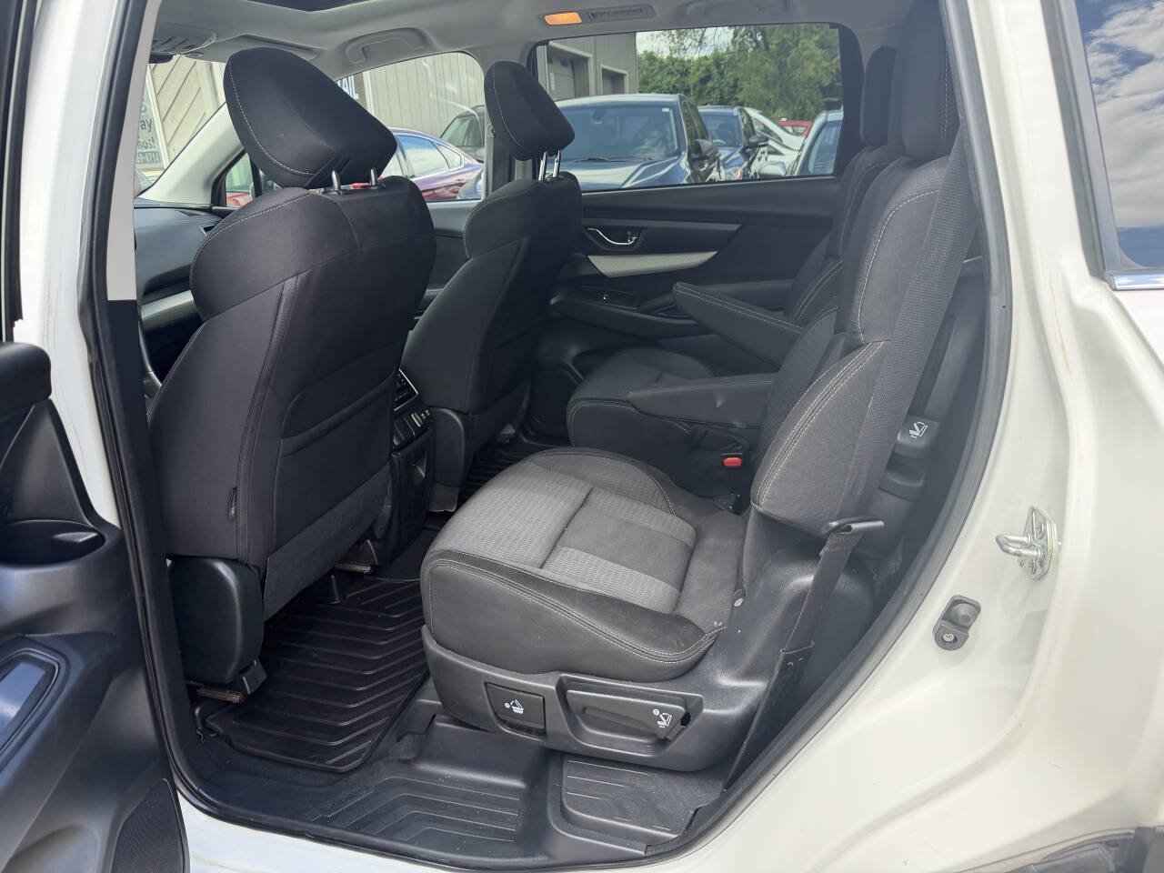 Used 2020 Subaru Ascent Premium w/ Sport Package AWD/4WD image 10