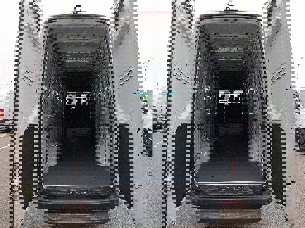 New 2025 Mercedes-Benz Sprinter 2500 image 19