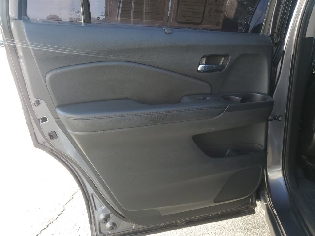 Used 2022 Honda Pilot Elite image 34