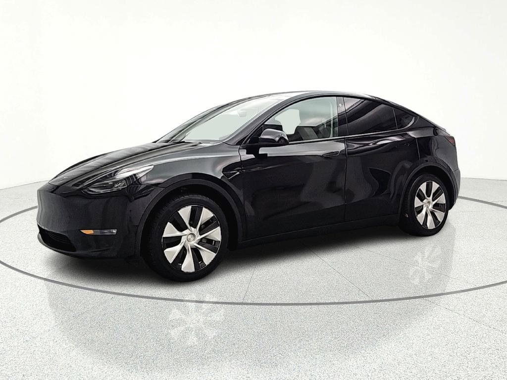 Used 2023 Tesla Model Y Long Range image 5
